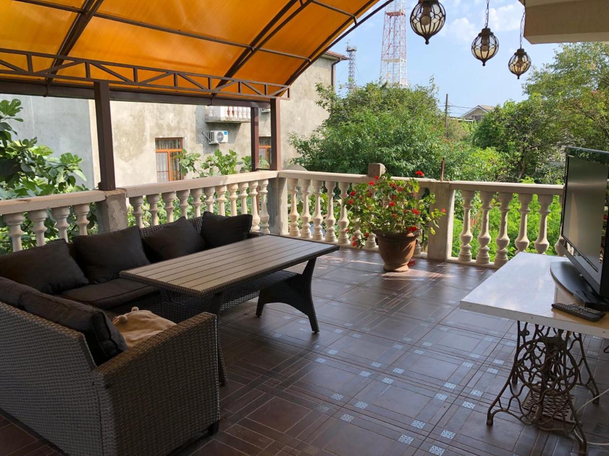 Гостевой Дом Siella Hotel Soechoemi Buitenkant foto