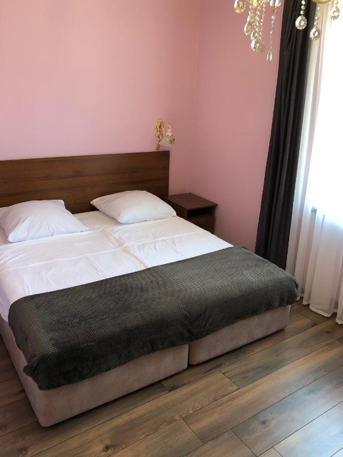 Гостевой Дом Siella Hotel Soechoemi Buitenkant foto